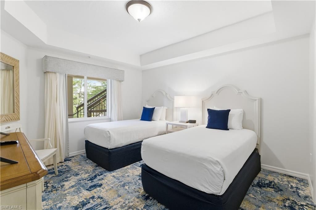 221 9th St S, Unit 217, Naples, FL 34102 Photo