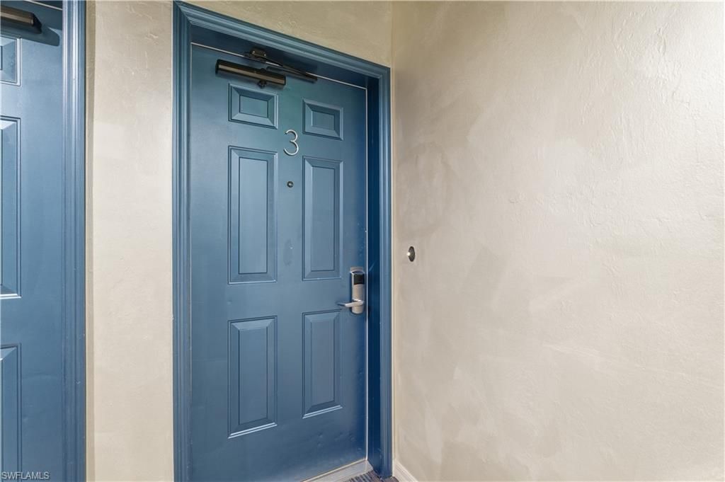 221 9th St S, Unit 403, Naples, FL 34102 Photo