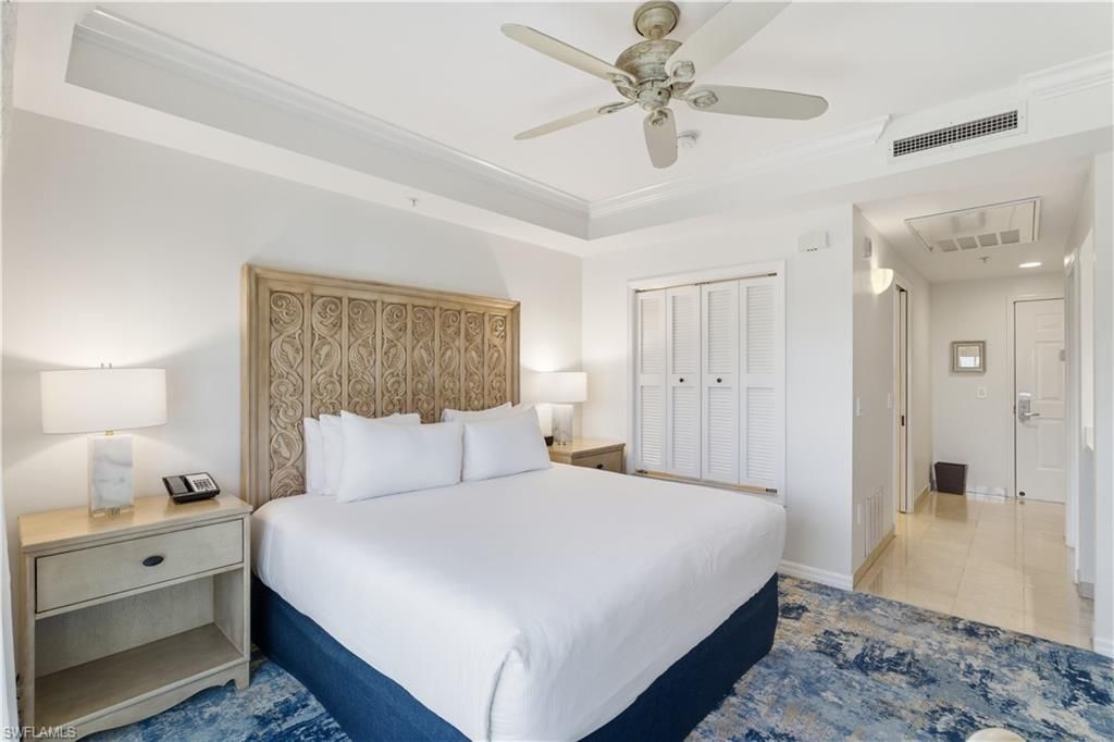 221 9th St S, Unit 403, Naples, FL 34102 Photo