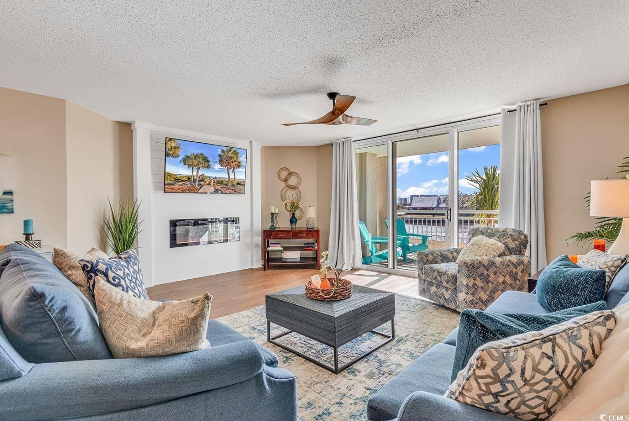 2151 Bridge View Ct. Photo 8