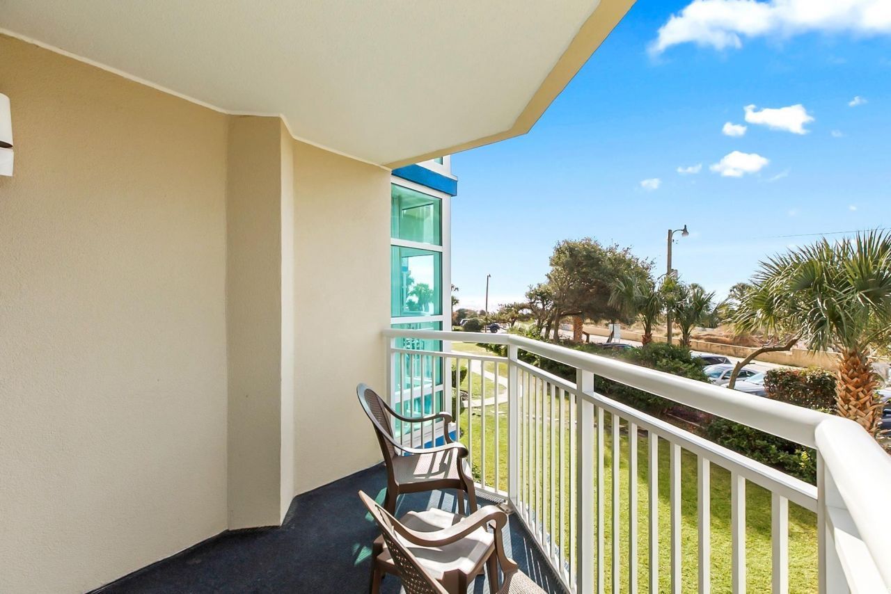 5200 N Ocean Blvd. Photo 7