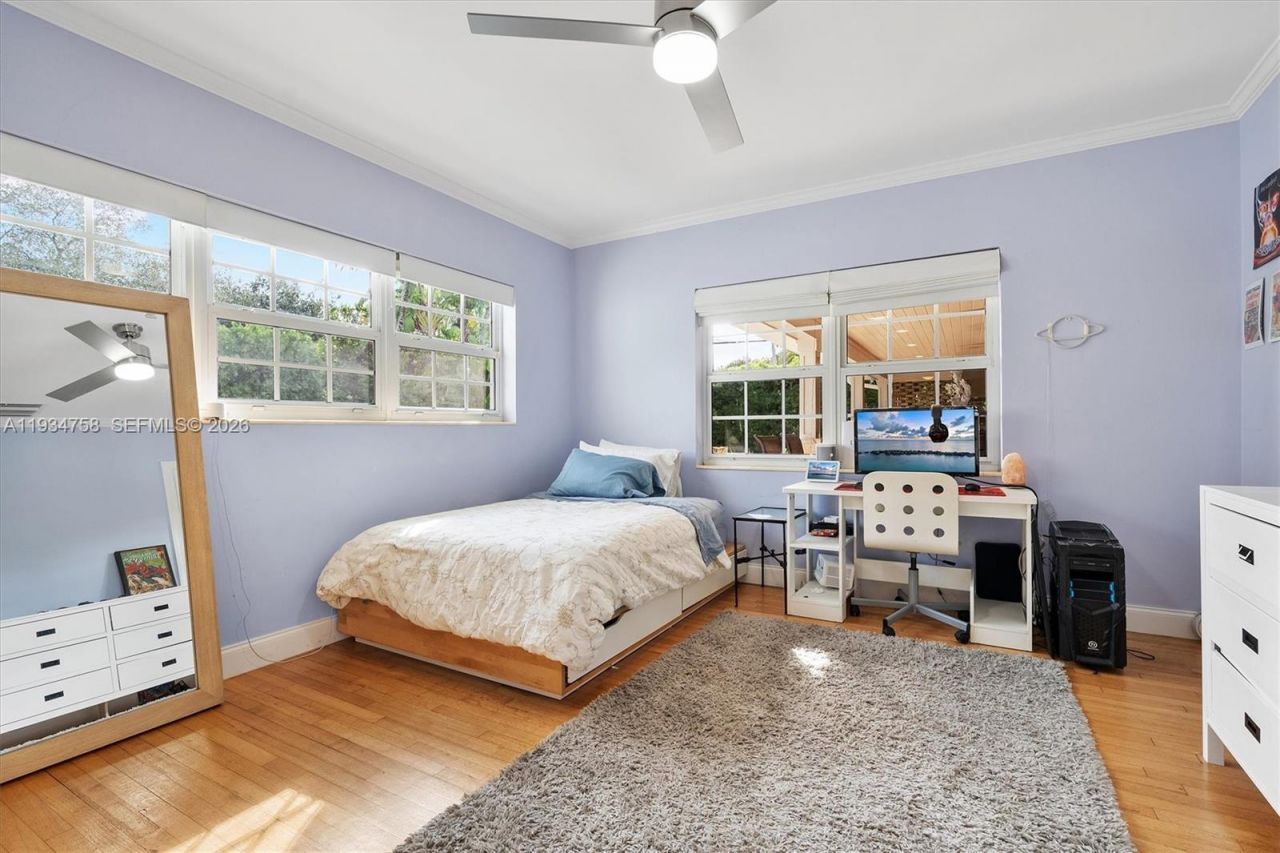 390 NE 103rd St, Miami Shores, FL 33138 Photo