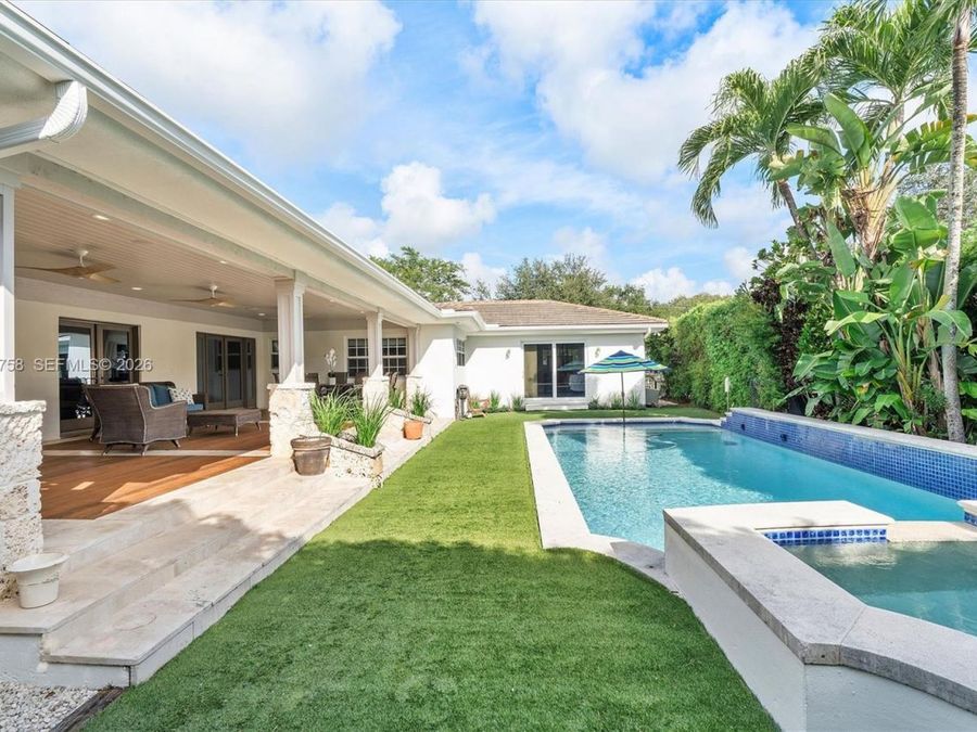 Property Image 50