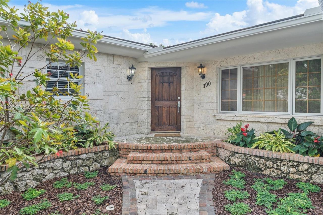 390 NE 103rd St, Miami Shores, FL 33138 Photo