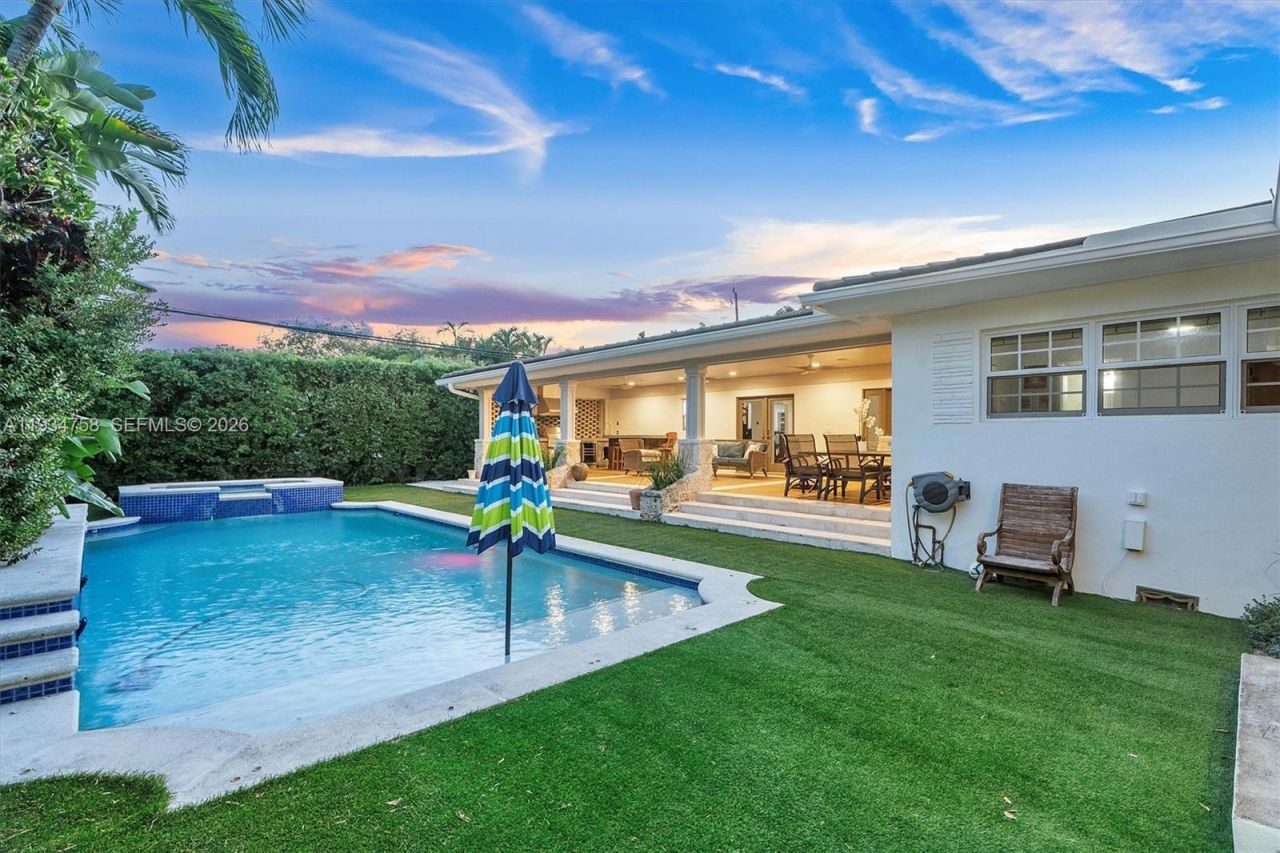 390 NE 103rd St, Miami Shores, FL 33138 Photo