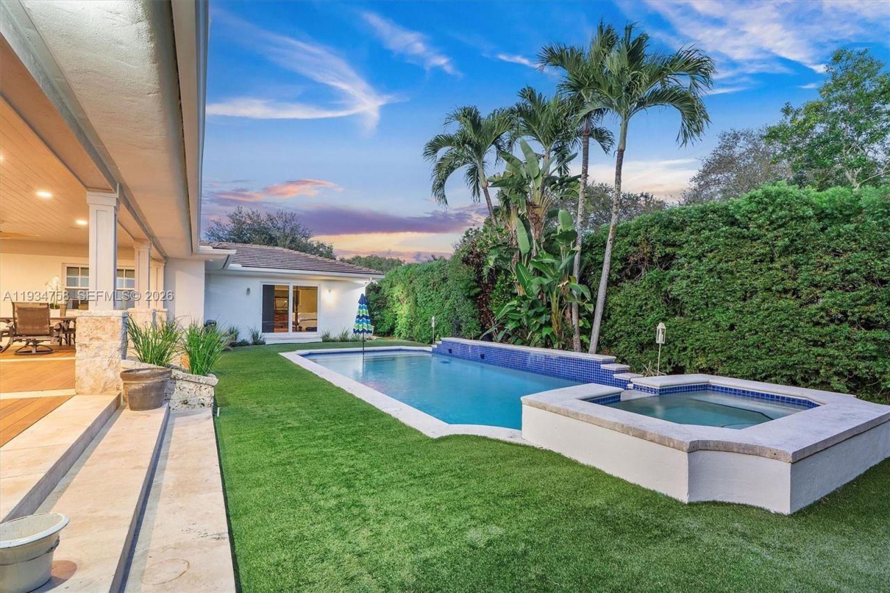 390 NE 103rd St, Miami Shores, FL 33138 Photo