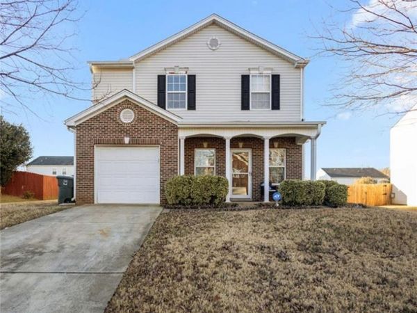 4823 Kingwell Drive, McLeansville, NC 27301