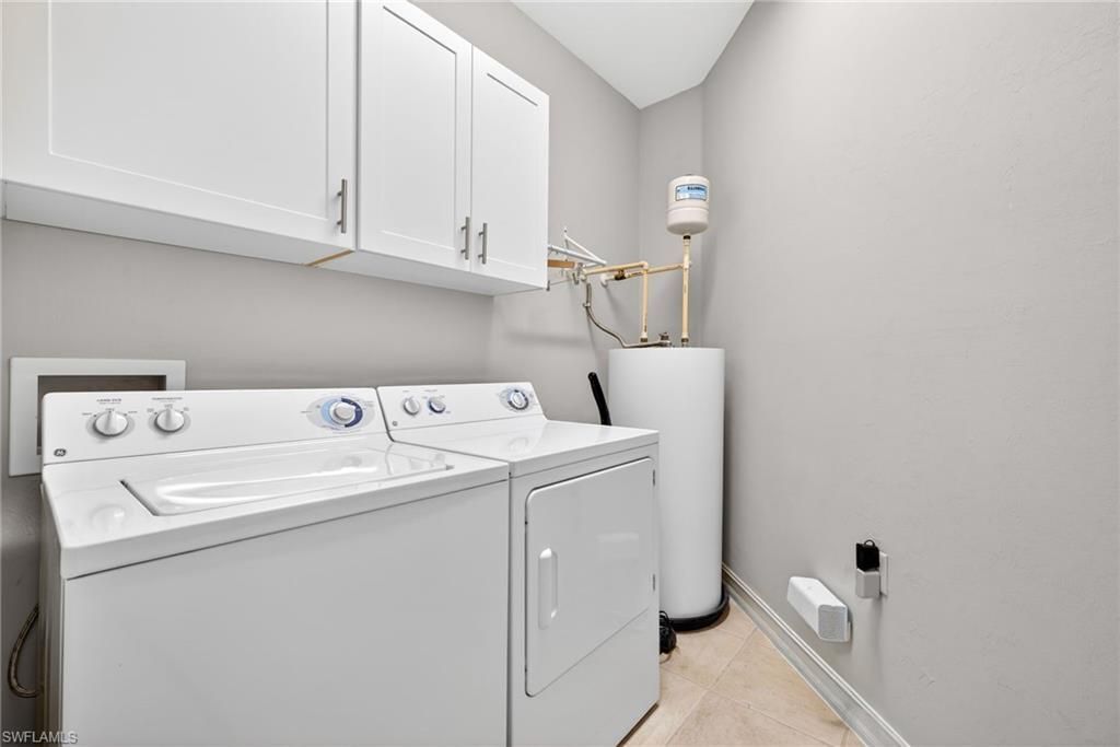 20981 Island Sound Cir, Unit 202, Estero, FL 33928 Photo