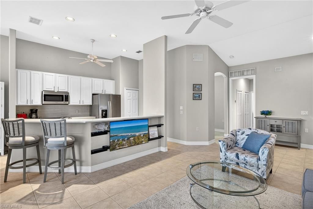 20981 Island Sound Cir, Unit 202, Estero, FL 33928 Photo