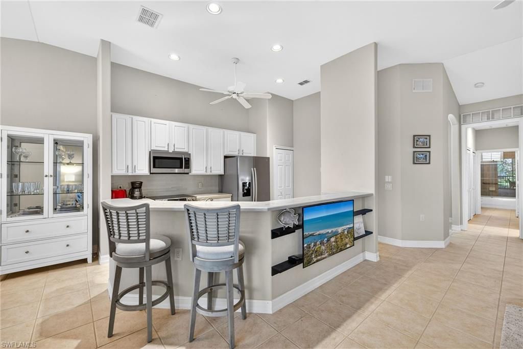 20981 Island Sound Cir, Unit 202, Estero, FL 33928 Photo