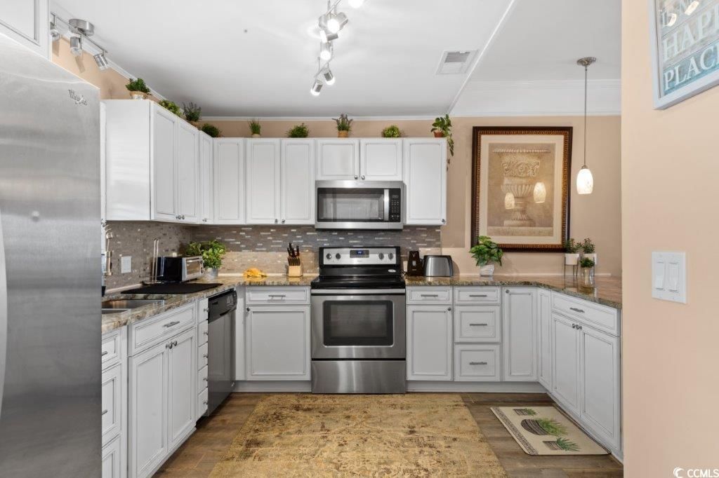 326 48th Ave. N Photo 6