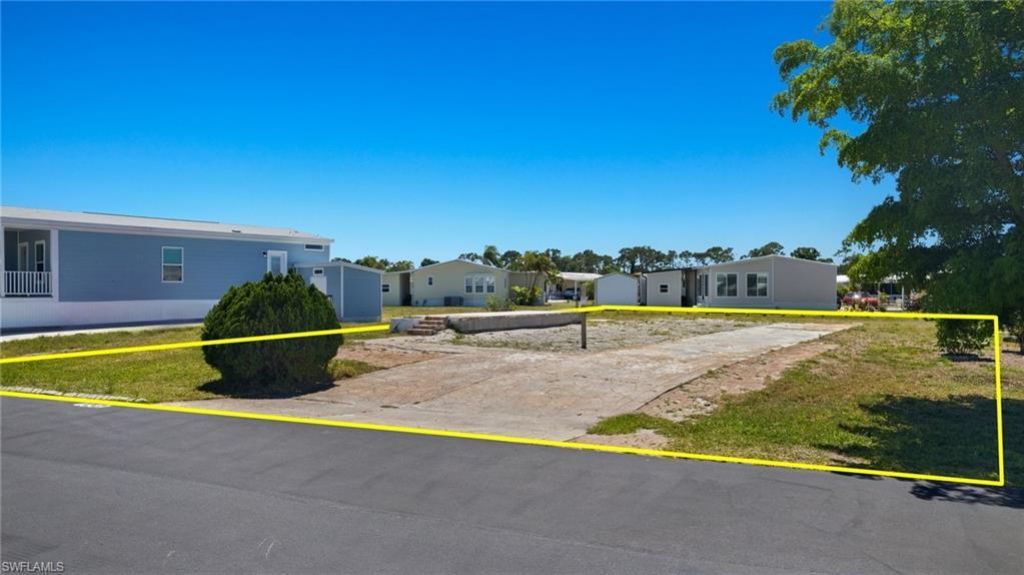 4689 Fiji Ln , Bonita Springs, FL 34134 Photo