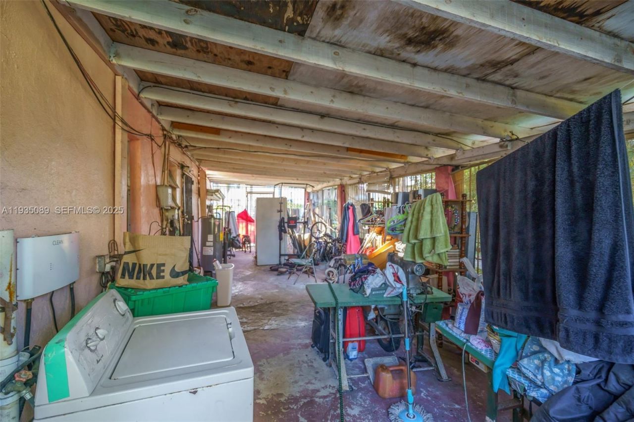 191 NW 83rd St, Miami, FL 33150 Photo