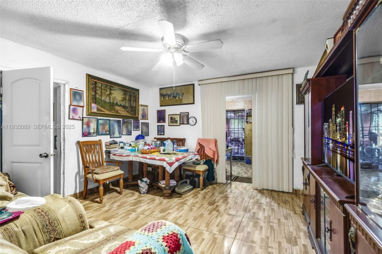 191 NW 83rd St, Miami, FL 33150 Photo