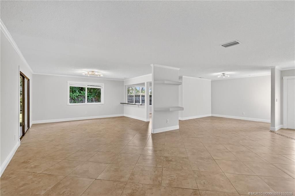 2041 SE Giffen Avenue, Port Saint Lucie, FL 34952 Photo