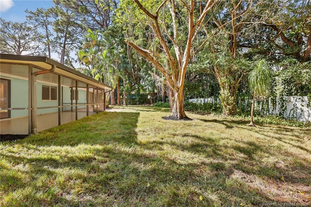 2041 SE Giffen Avenue, Port Saint Lucie, FL 34952 Photo