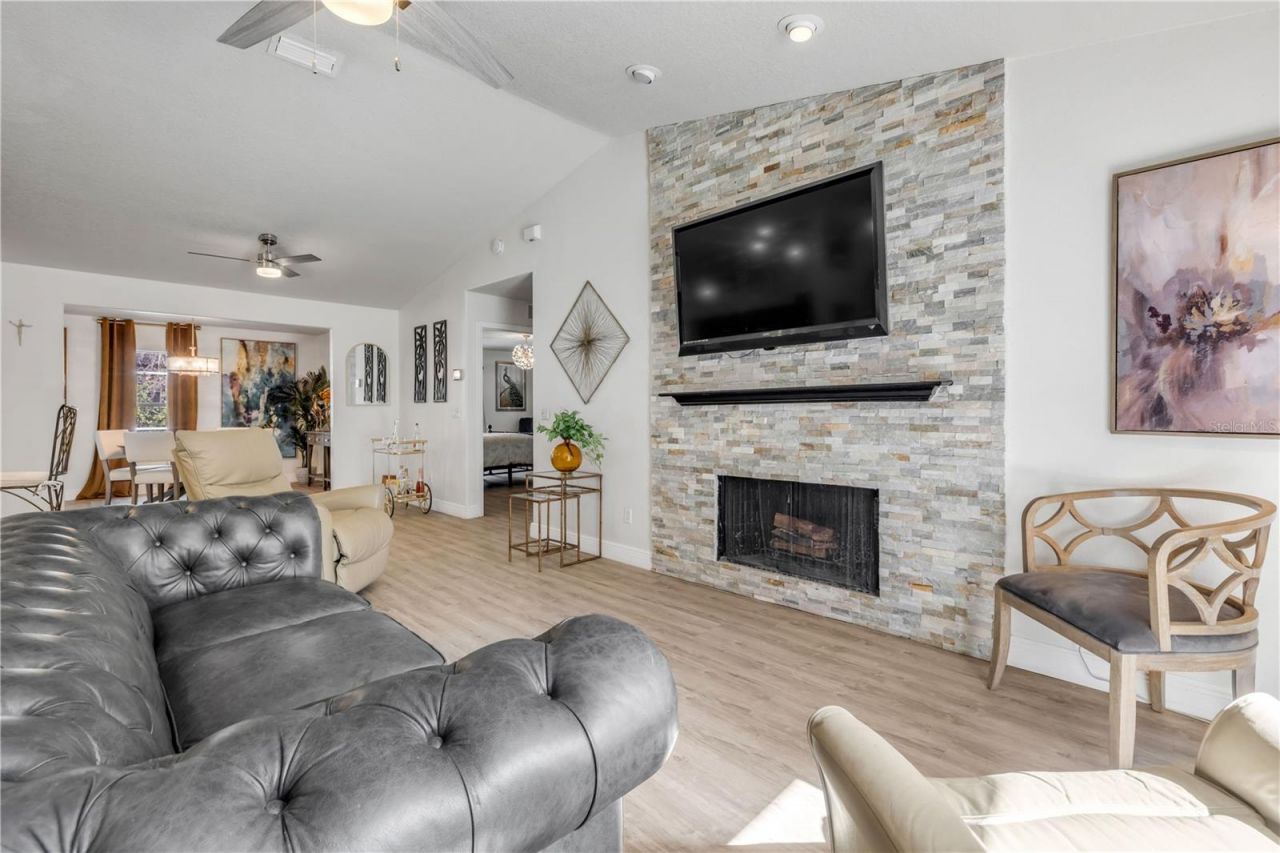 223 W Ariel Road, Edgewater, FL 32141 Photo