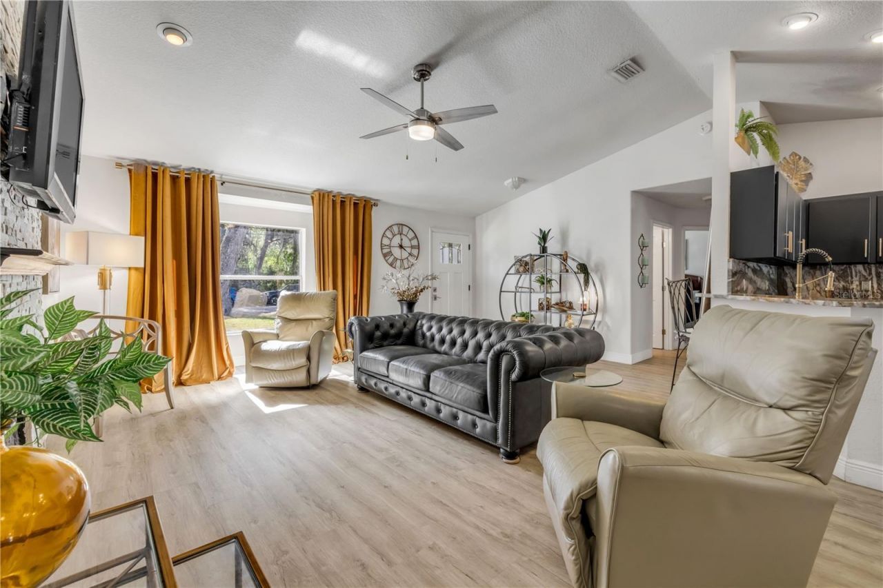 223 W Ariel Road, Edgewater, FL 32141 Photo