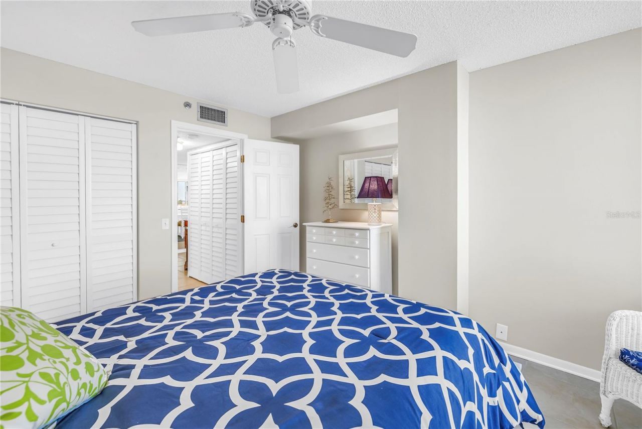 6322 Palma Del Mar Boulevard S, Unit 706, Saint Petersburg, FL 33715 Photo