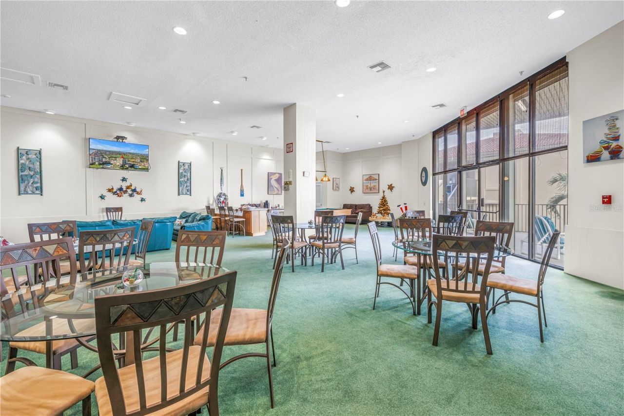 6322 Palma Del Mar Boulevard S, Unit 706, Saint Petersburg, FL 33715 Photo