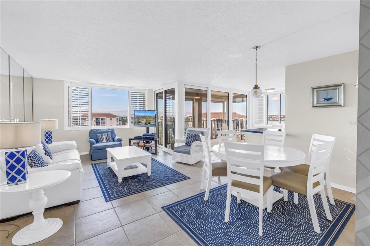 6322 Palma Del Mar Boulevard S, Unit 706, Saint Petersburg, FL 33715 Photo