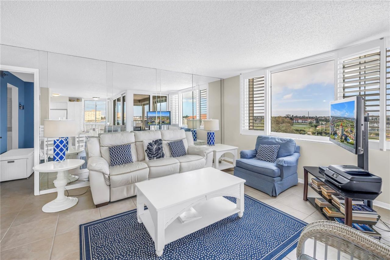 6322 Palma Del Mar Boulevard S, Unit 706, Saint Petersburg, FL 33715 Photo