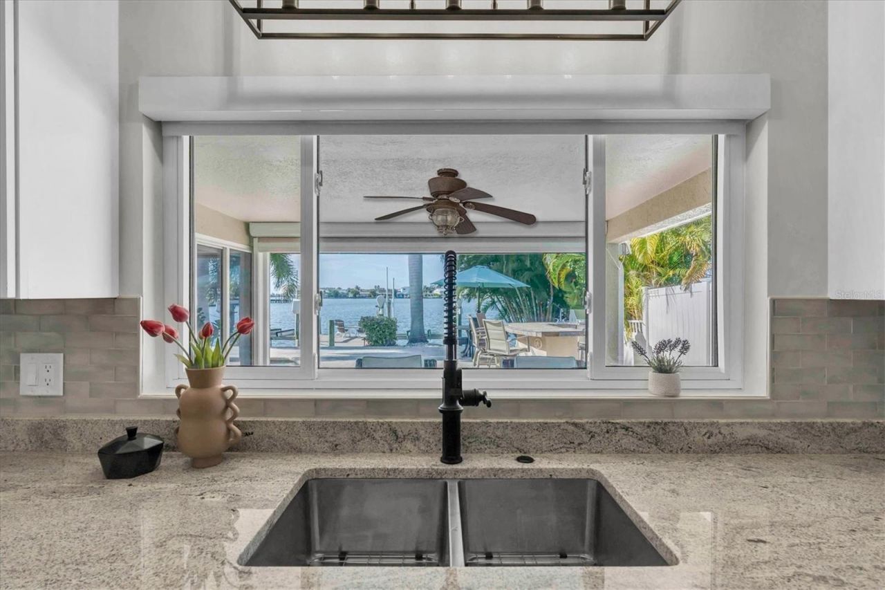 17352 Kennedy Drive, North Redington Beach, FL 33708 Photo