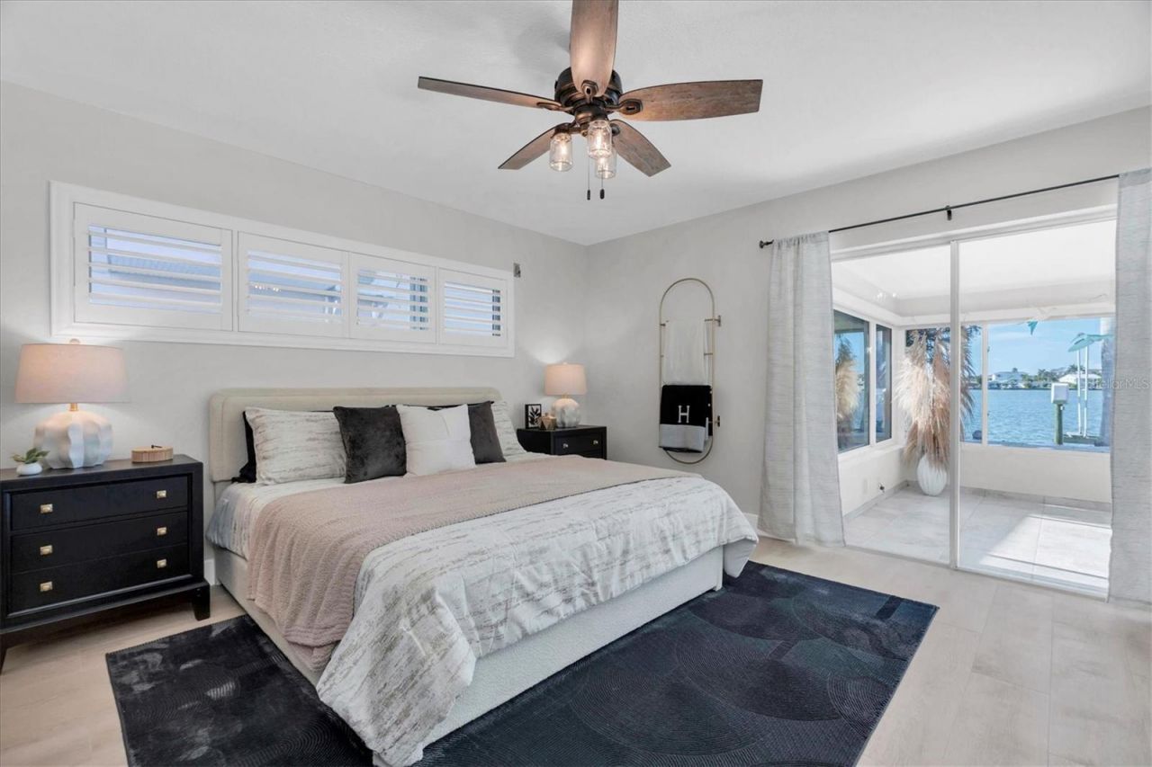 17352 Kennedy Drive, North Redington Beach, FL 33708 Photo