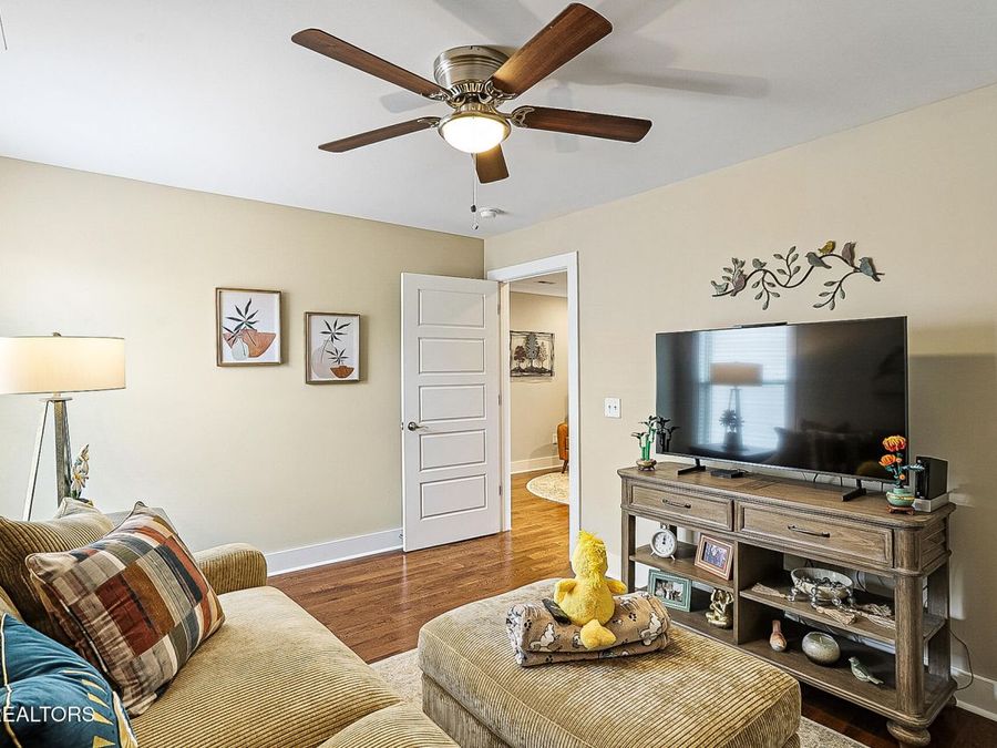 Property Image 36