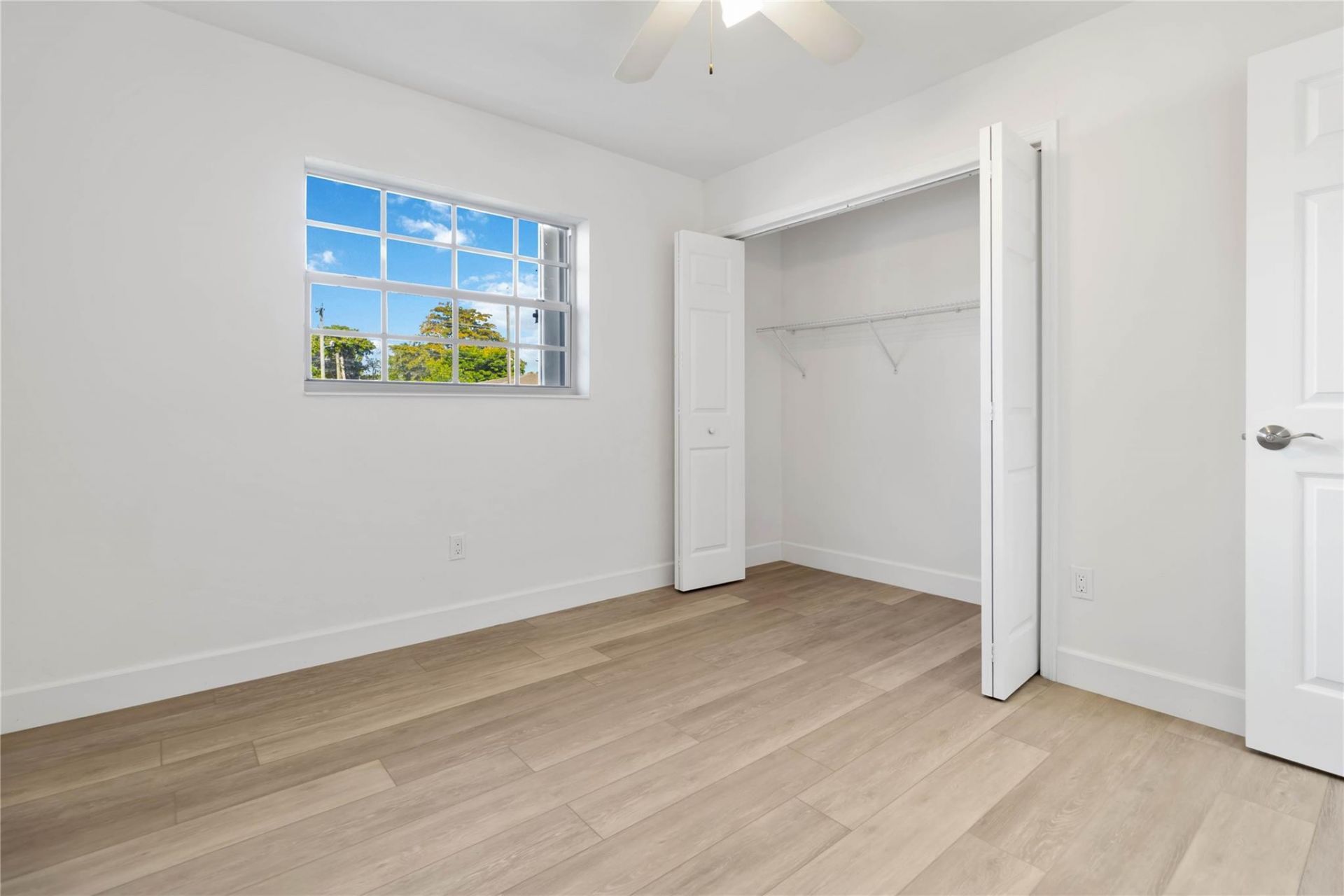 7040 SW 16th Street, Pembroke Park, FL 33023 Photo