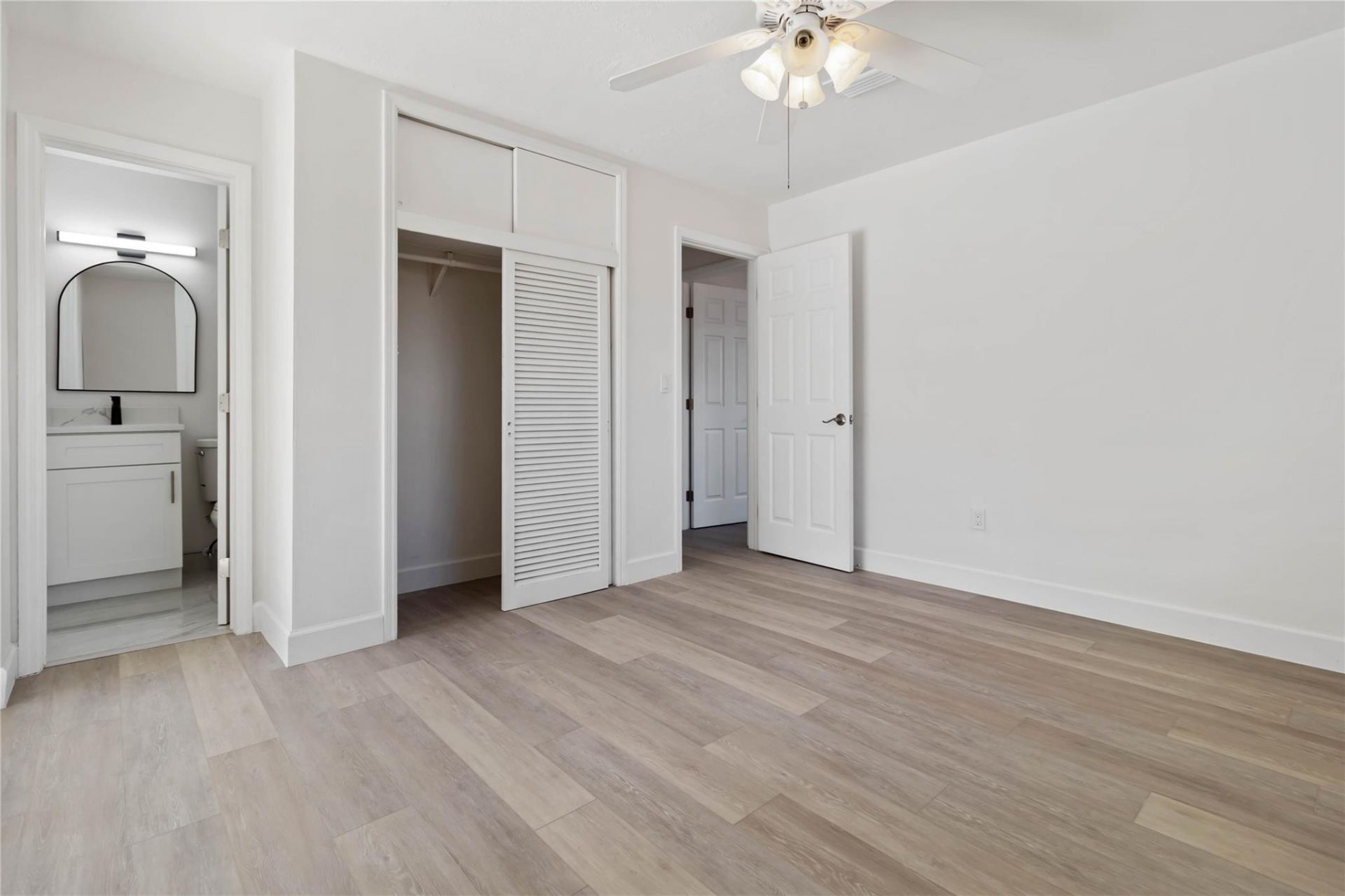 7040 SW 16th Street, Pembroke Park, FL 33023 Photo