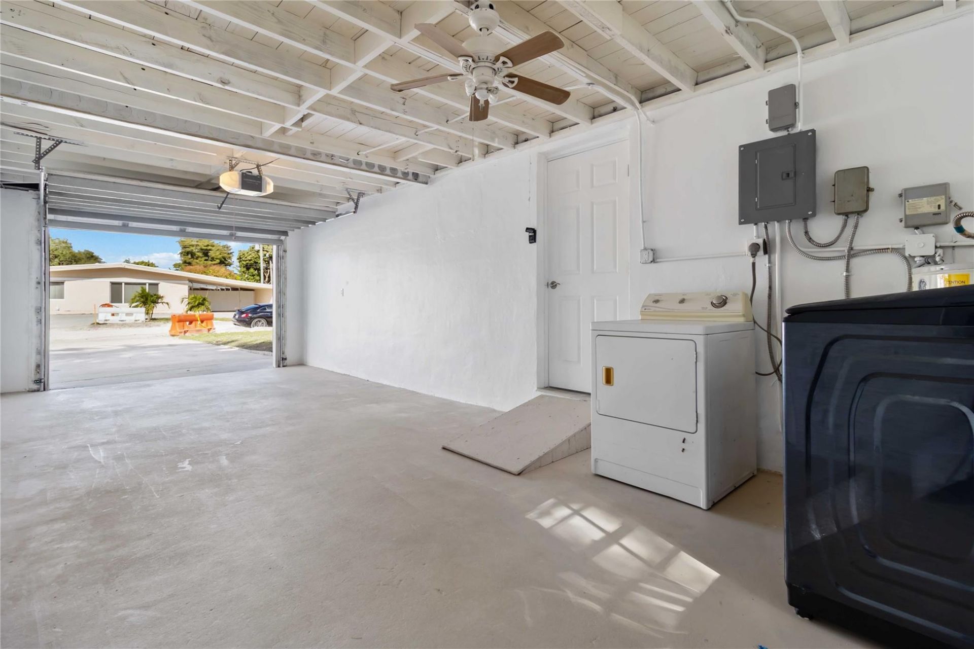 7040 SW 16th Street, Pembroke Park, FL 33023 Photo