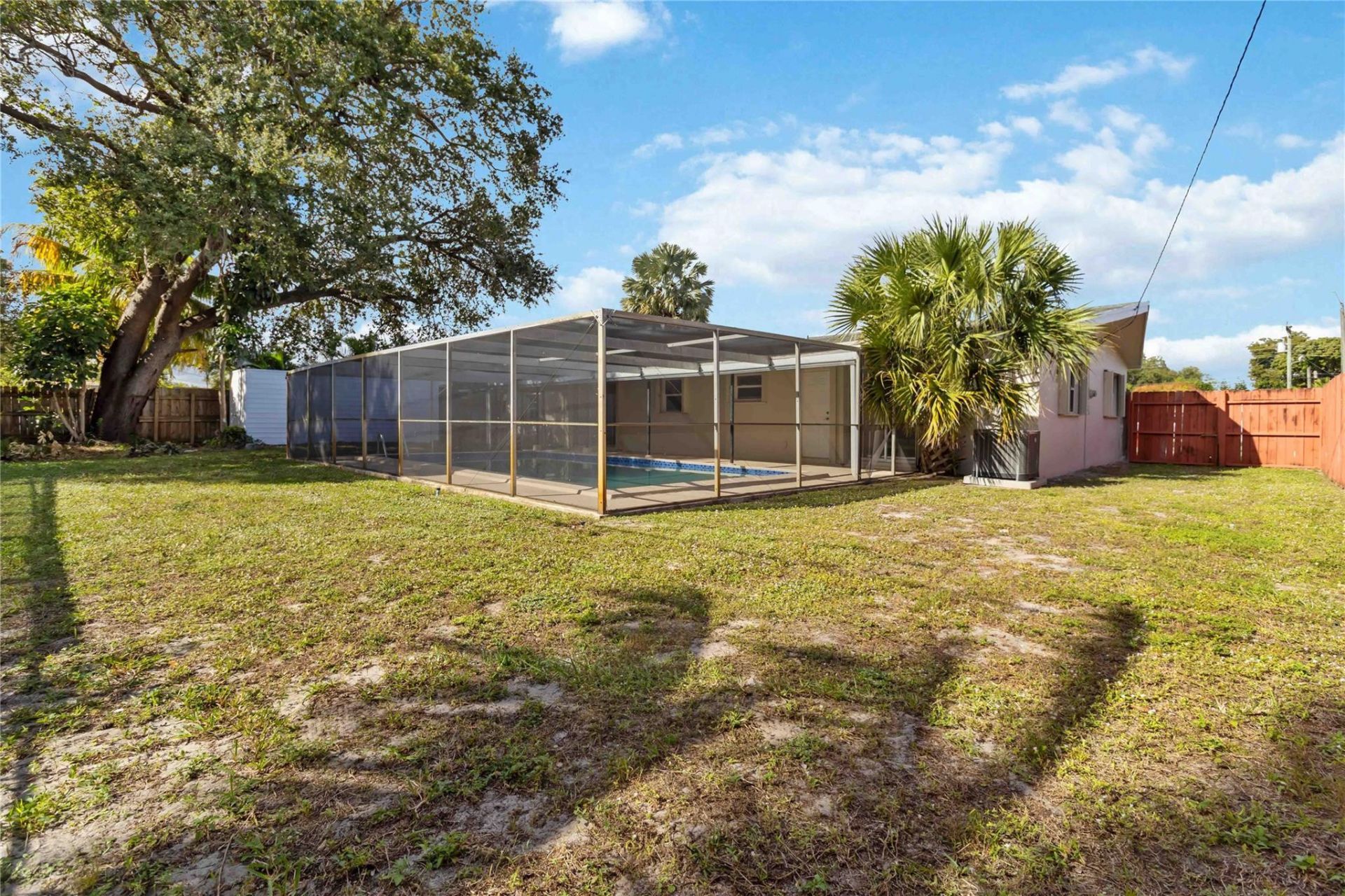 7040 SW 16th Street, Pembroke Park, FL 33023 Photo