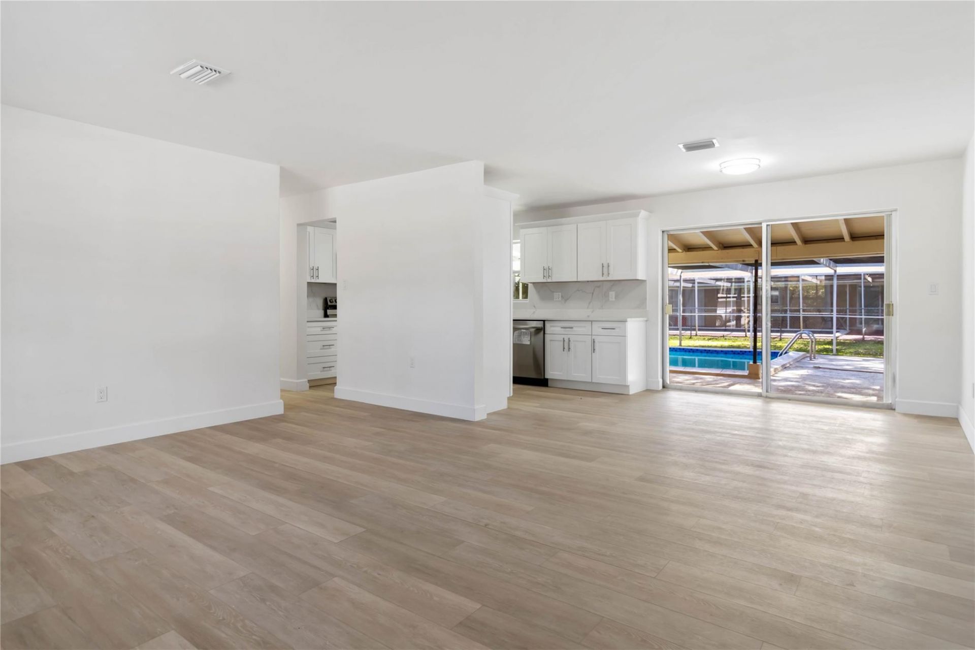 7040 SW 16th Street, Pembroke Park, FL 33023 Photo