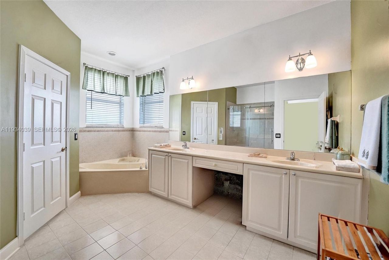 5337 SW 131st Ter, Miramar, FL 33027 Photo