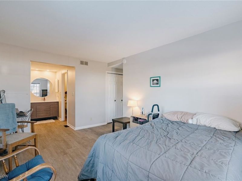 25 Berkshire Court, Unit 3A, Akron, OH 44313 Photo 14