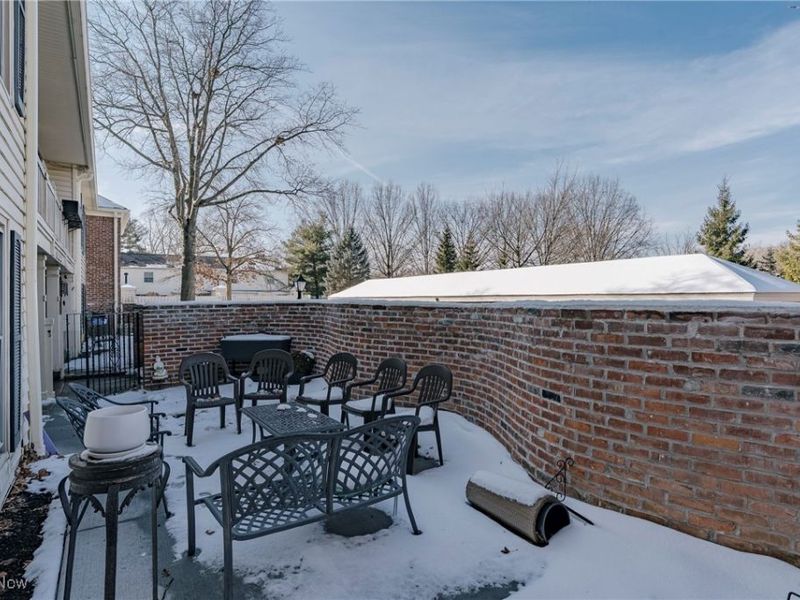 25 Berkshire Court, Unit 3A, Akron, OH 44313 Photo 21