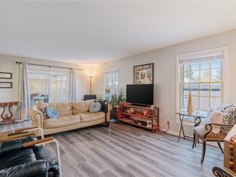 25 Berkshire Court, Unit 3A, Akron, OH 44313 Photo 6