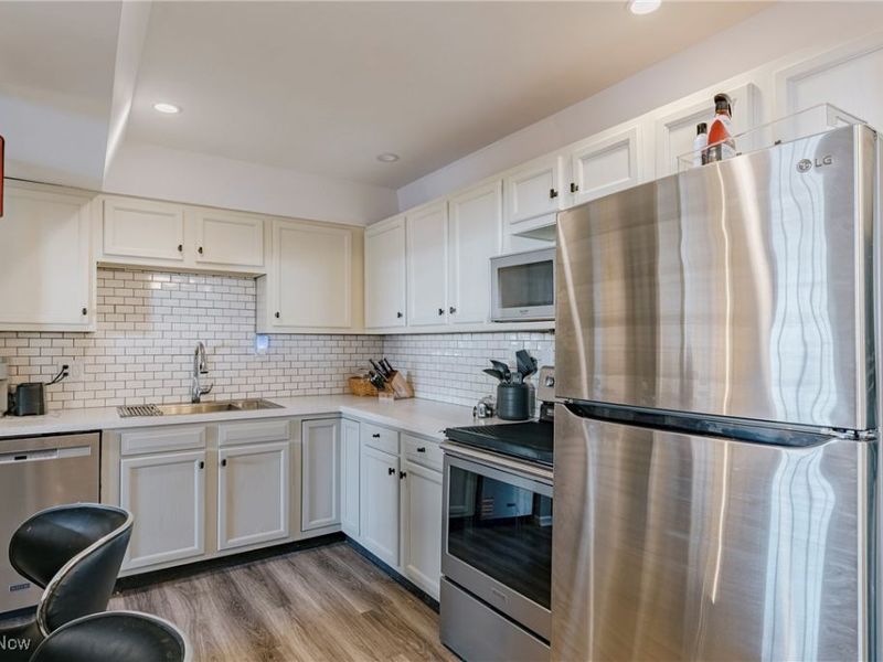 25 Berkshire Court, Unit 3A, Akron, OH 44313 Photo 9