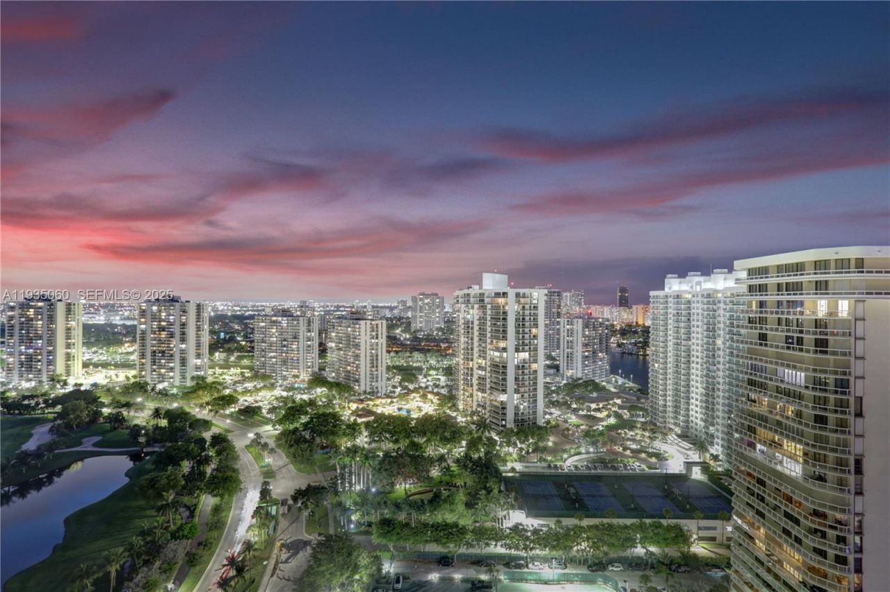 20185 E Country Club Dr, Unit 2209, Aventura, FL 33180 Photo