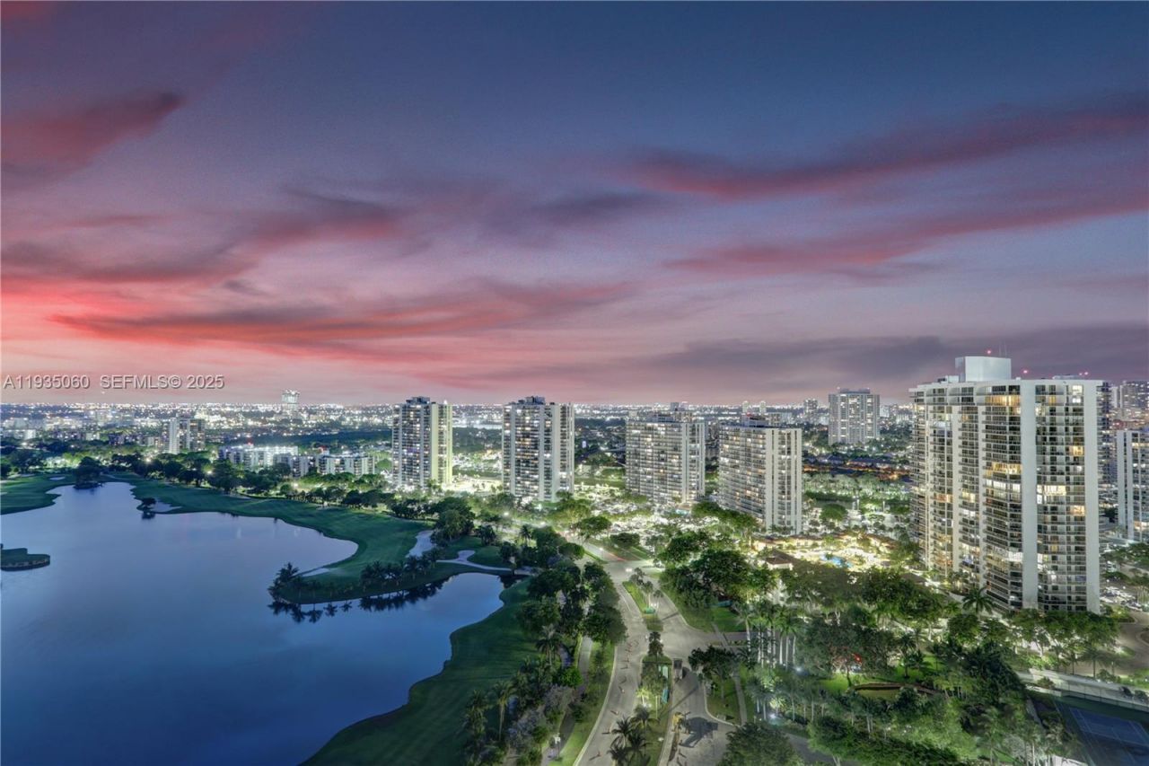 20185 E Country Club Dr, Unit 2209, Aventura, FL 33180 Photo