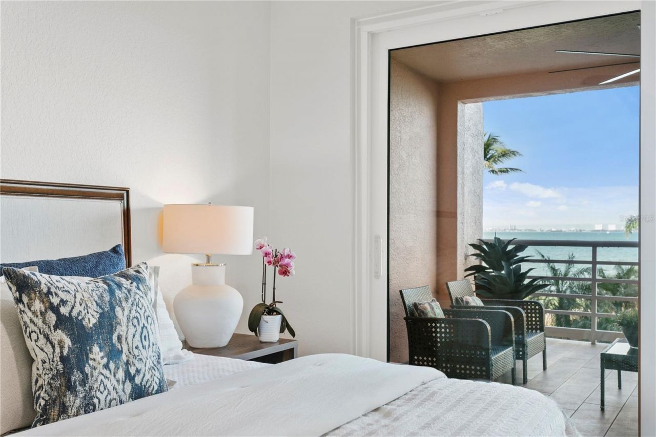 4951 Bacopa Lane S, Unit 103, Saint Petersburg, FL 33715 Photo