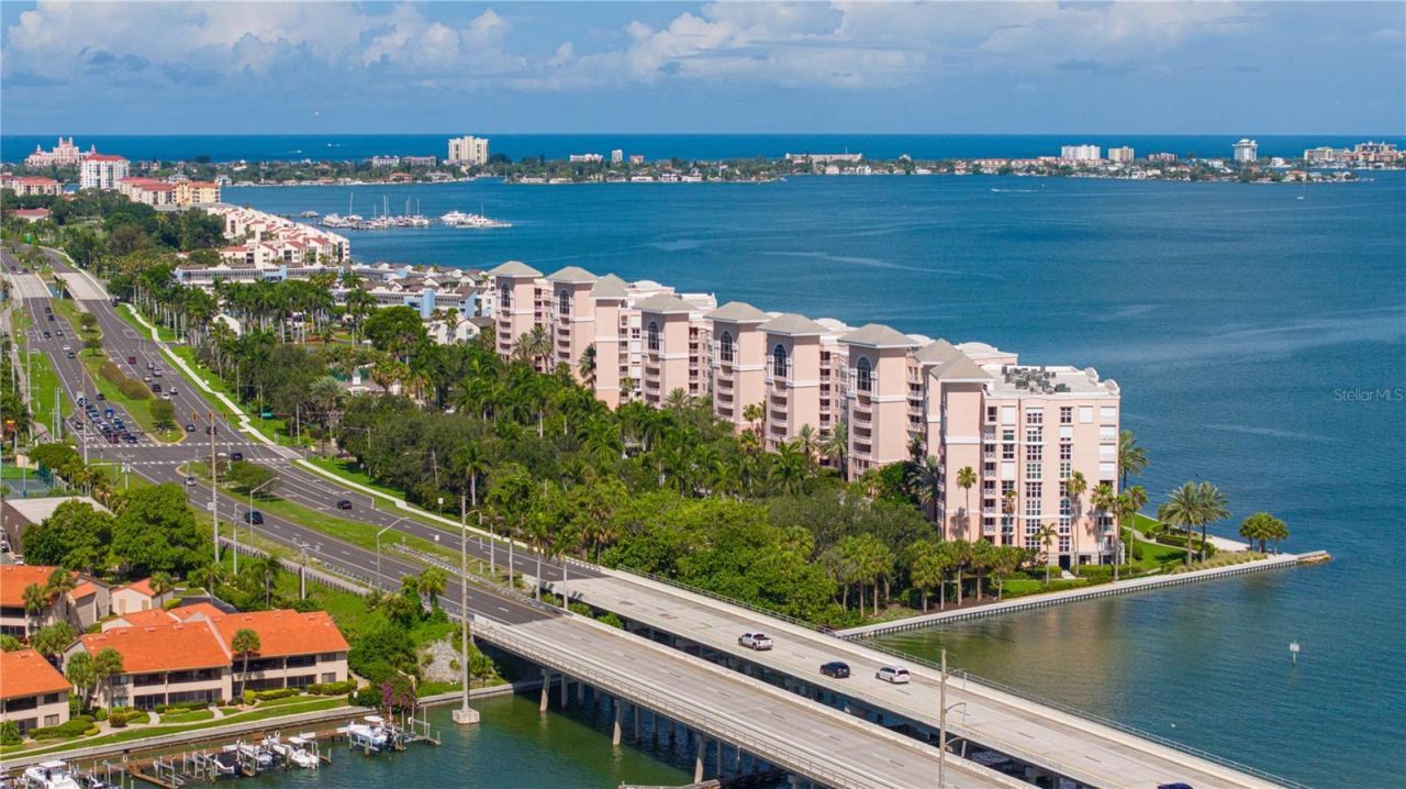 4951 Bacopa Lane S, Unit 103, Saint Petersburg, FL 33715 Photo