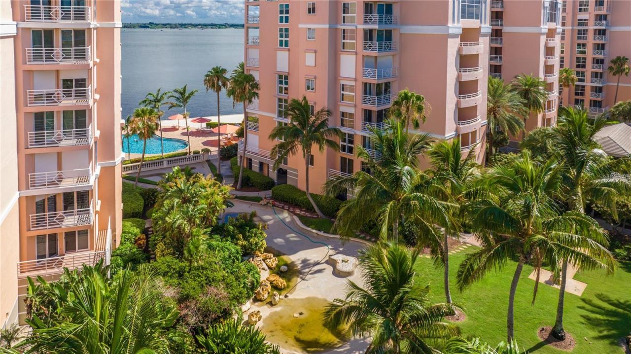 4951 Bacopa Lane S, Unit 103, Saint Petersburg, FL 33715 Photo