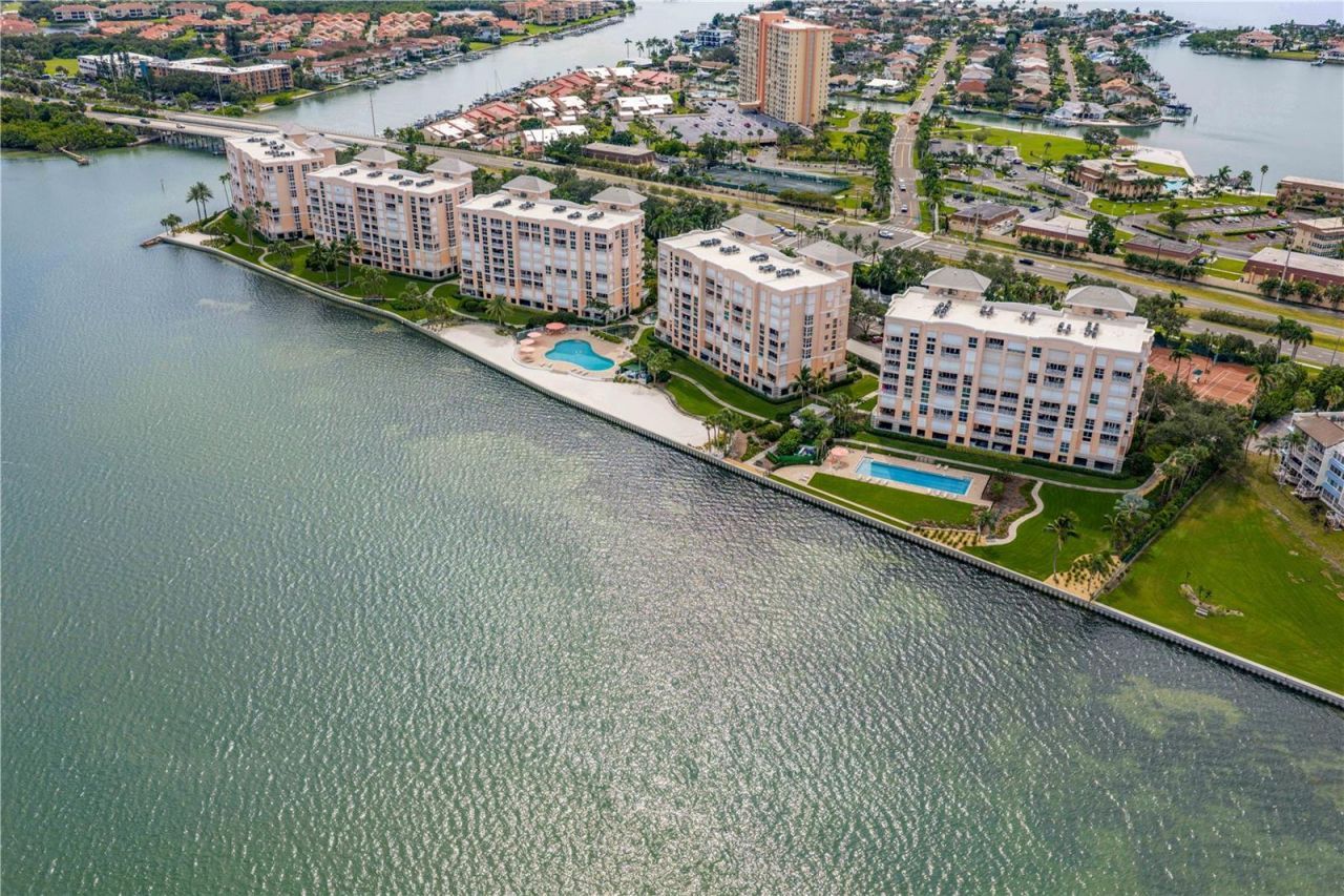 4951 Bacopa Lane S, Unit 103, Saint Petersburg, FL 33715 Photo