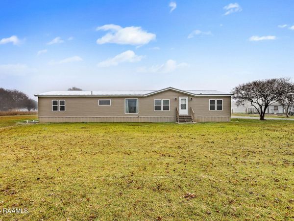 141 Belgium Rd, Crowley, LA 70526