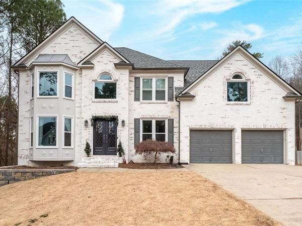 640 Braidwood Drive NW, Acworth, GA 30101