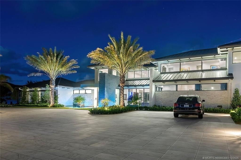 3016 SE Dune Drive, Stuart, FL 34996 Photo