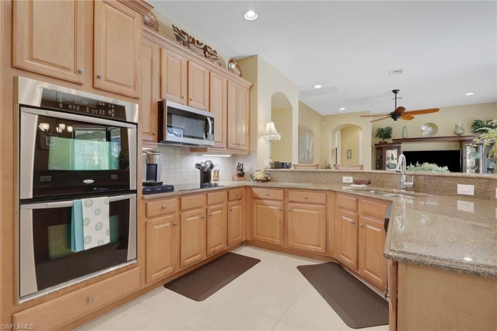 12525 Fairmont Dr, Fort Myers, FL 33913 Photo