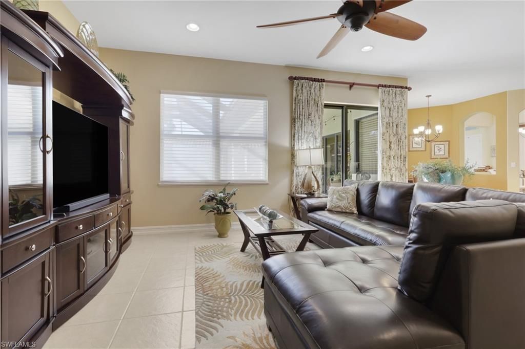 12525 Fairmont Dr, Fort Myers, FL 33913 Photo